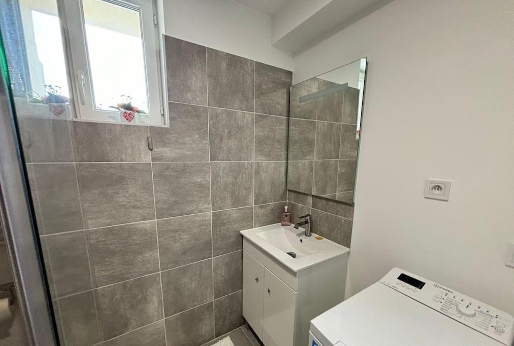 Sejour Magique Proche Aeroport Cdg Asterix Disney Et Paris Maison Toutes Commodites, Terrasse, Wifi, Clim, Lave Vaisselle Сен-Мар Экстерьер фото